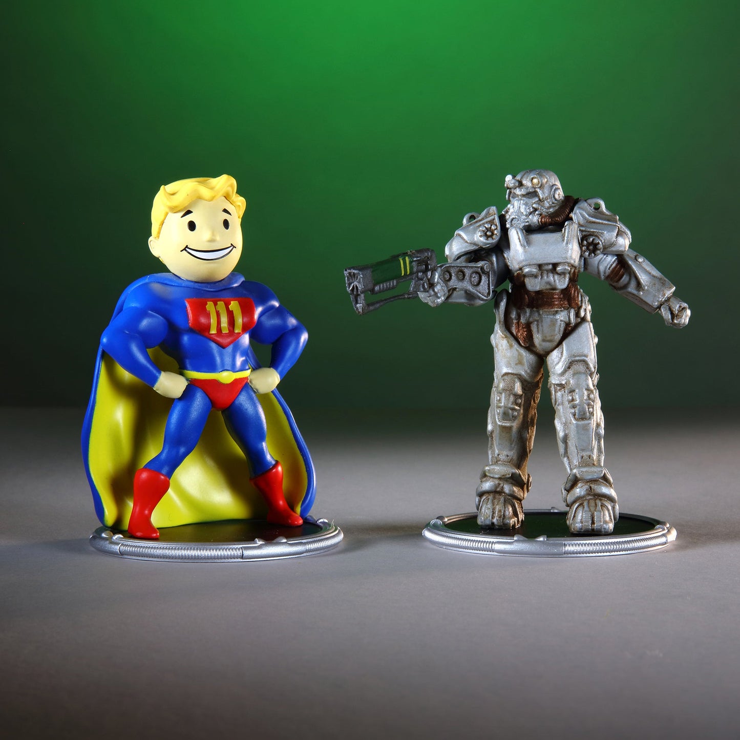 Fallout T-60 and Vault Boy (Power) Mini Figure Set